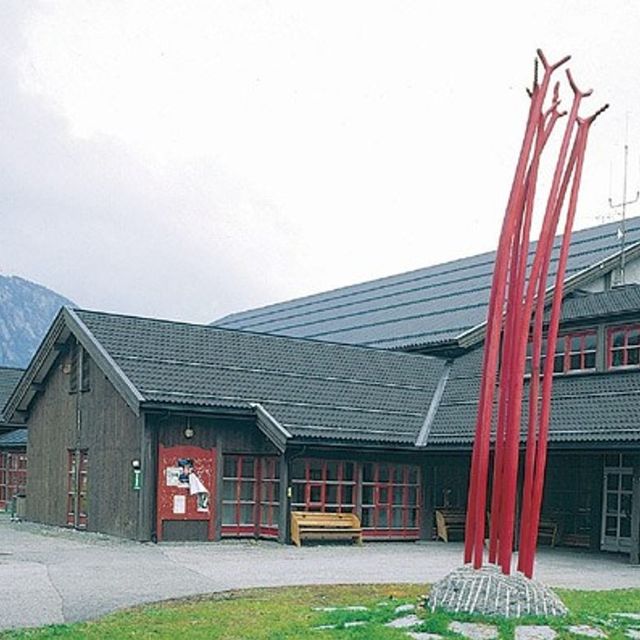 Kulturhus/fleirbrukshus i Seljord. Ferdigstilt 1993.